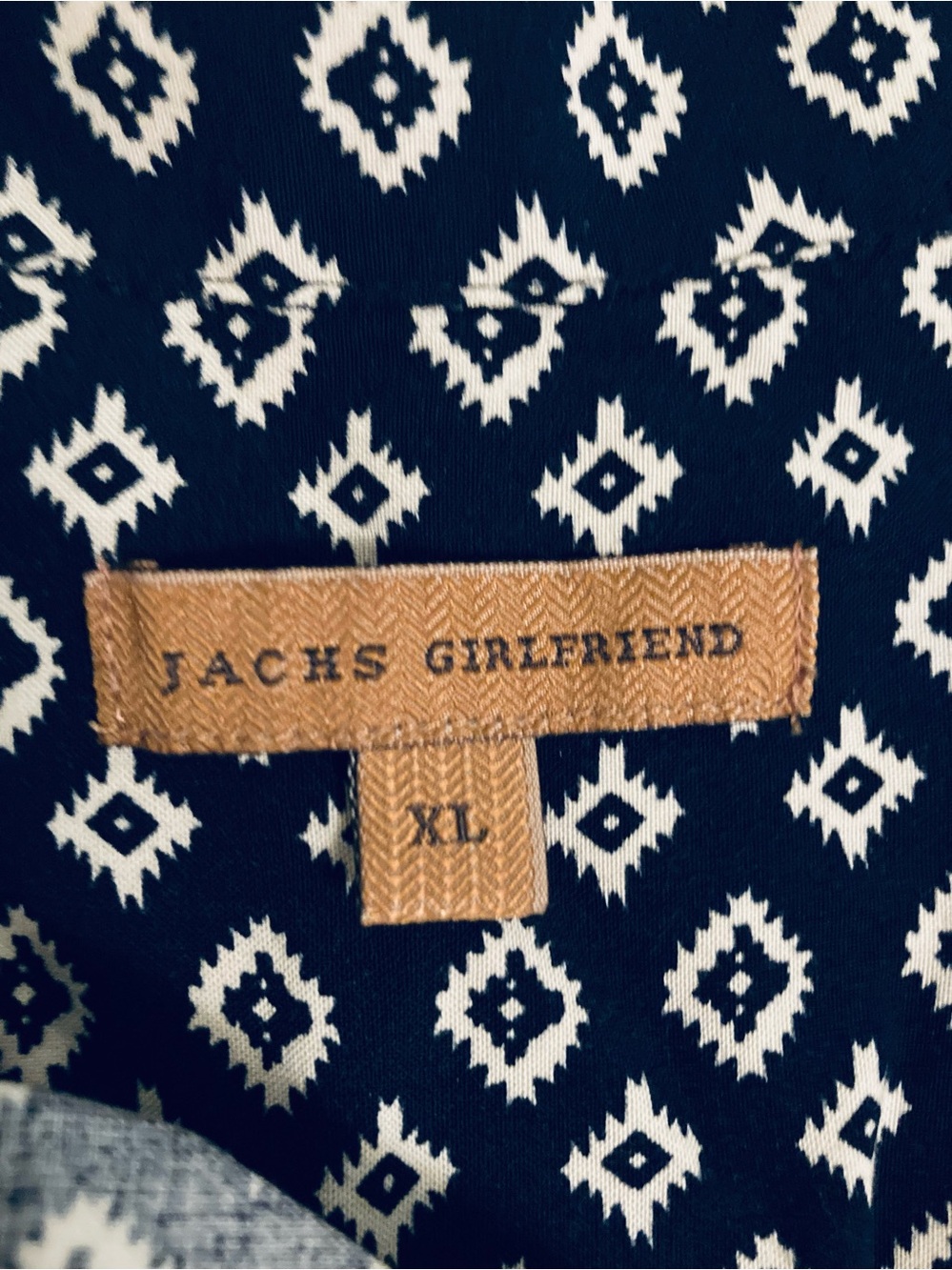 Jachs Girlfriend Sleeveless Western Top - Picture 5 of 6